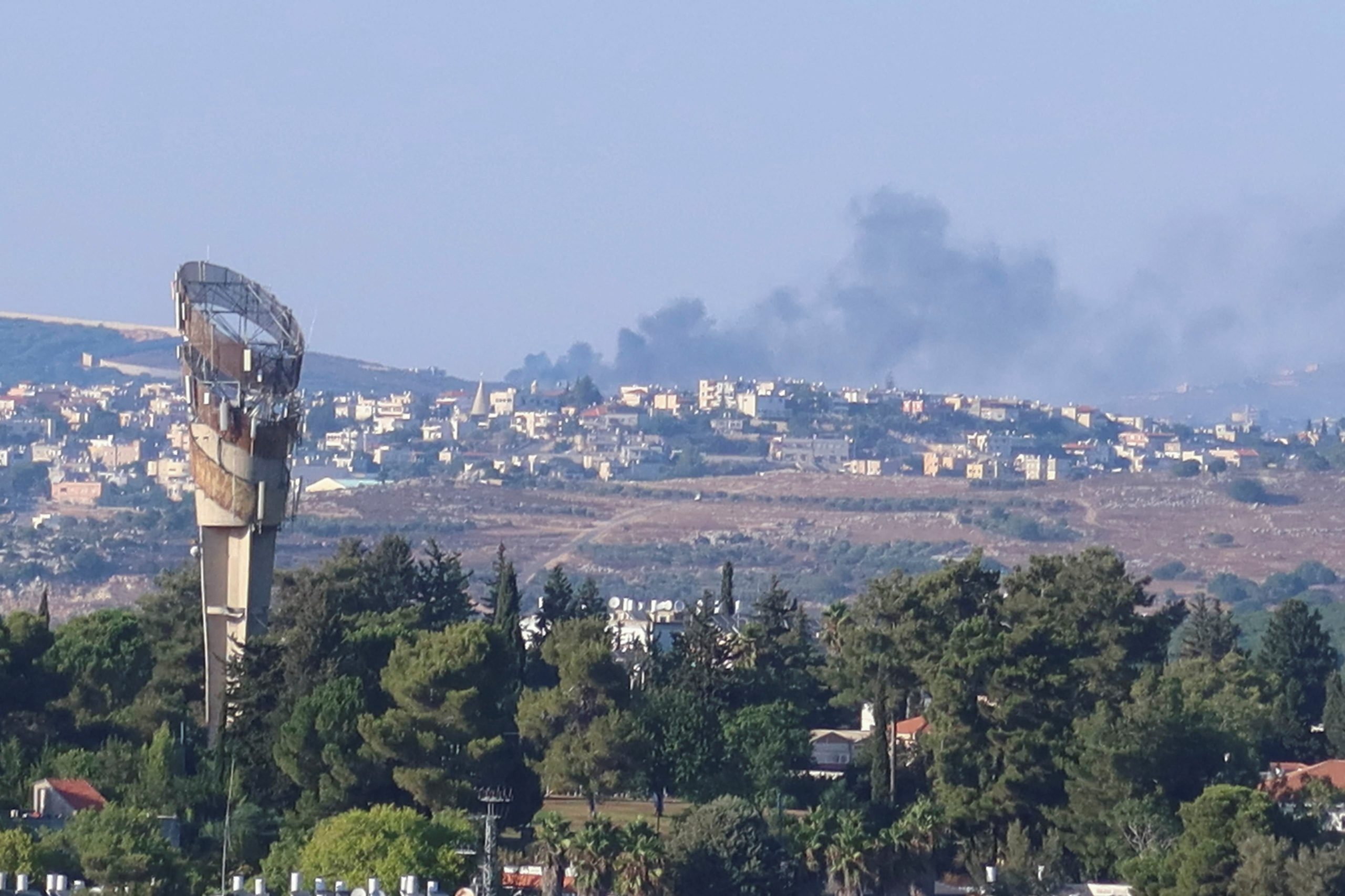 عمق وجنوب لبنان قتلى في غارة إسرائيلية على جنوب لبنان الاحتلال يشن غارة على قضاء كسروان