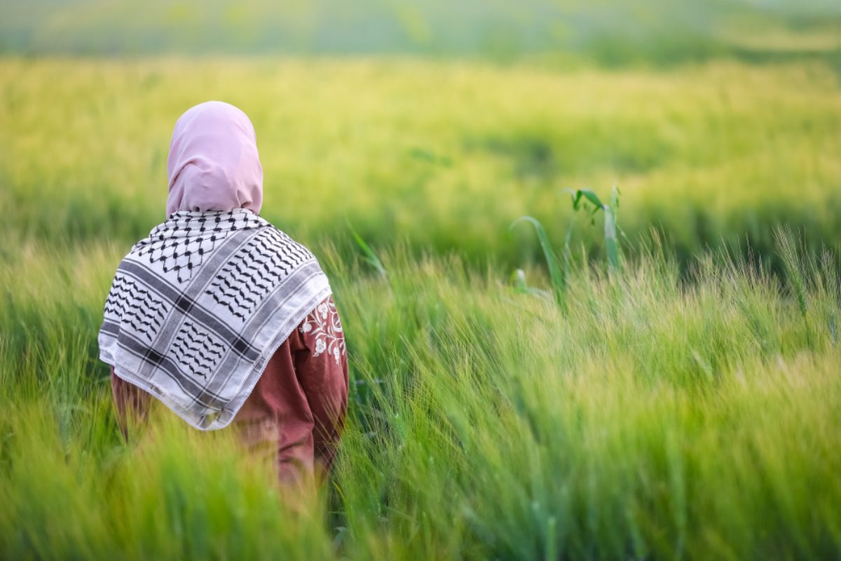 الفتاة الفلسطينية