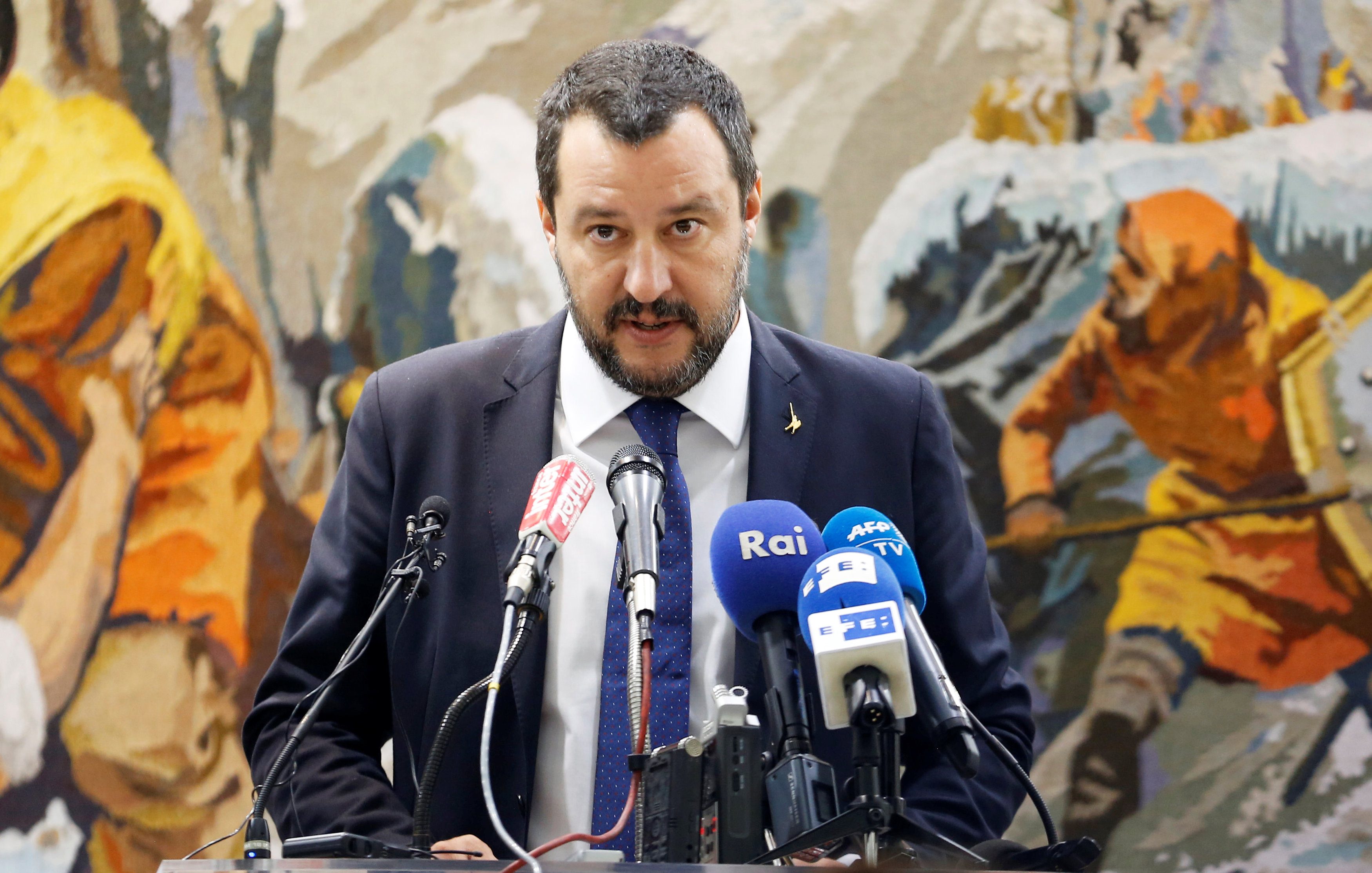 إيطاليا تغلق مطاراتها في وجه ألمانيا لهذا السبب